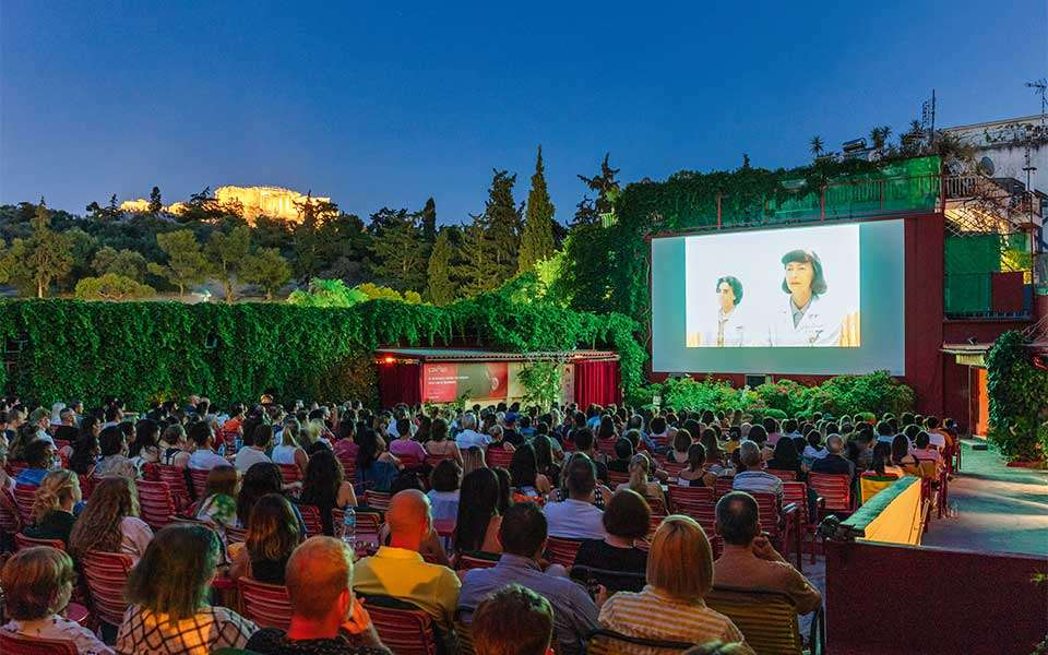Magic of a Traveling Movie Theater: Bringing the Big Screen to Communities Everywhere
