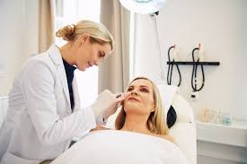 Best 4 Dermatologists in Tucson, AZ
