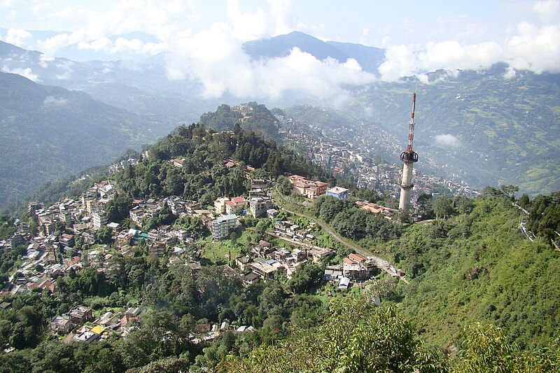 Darjeeling and Gangtok Tour Packages: A Journey Through the Himalayas
