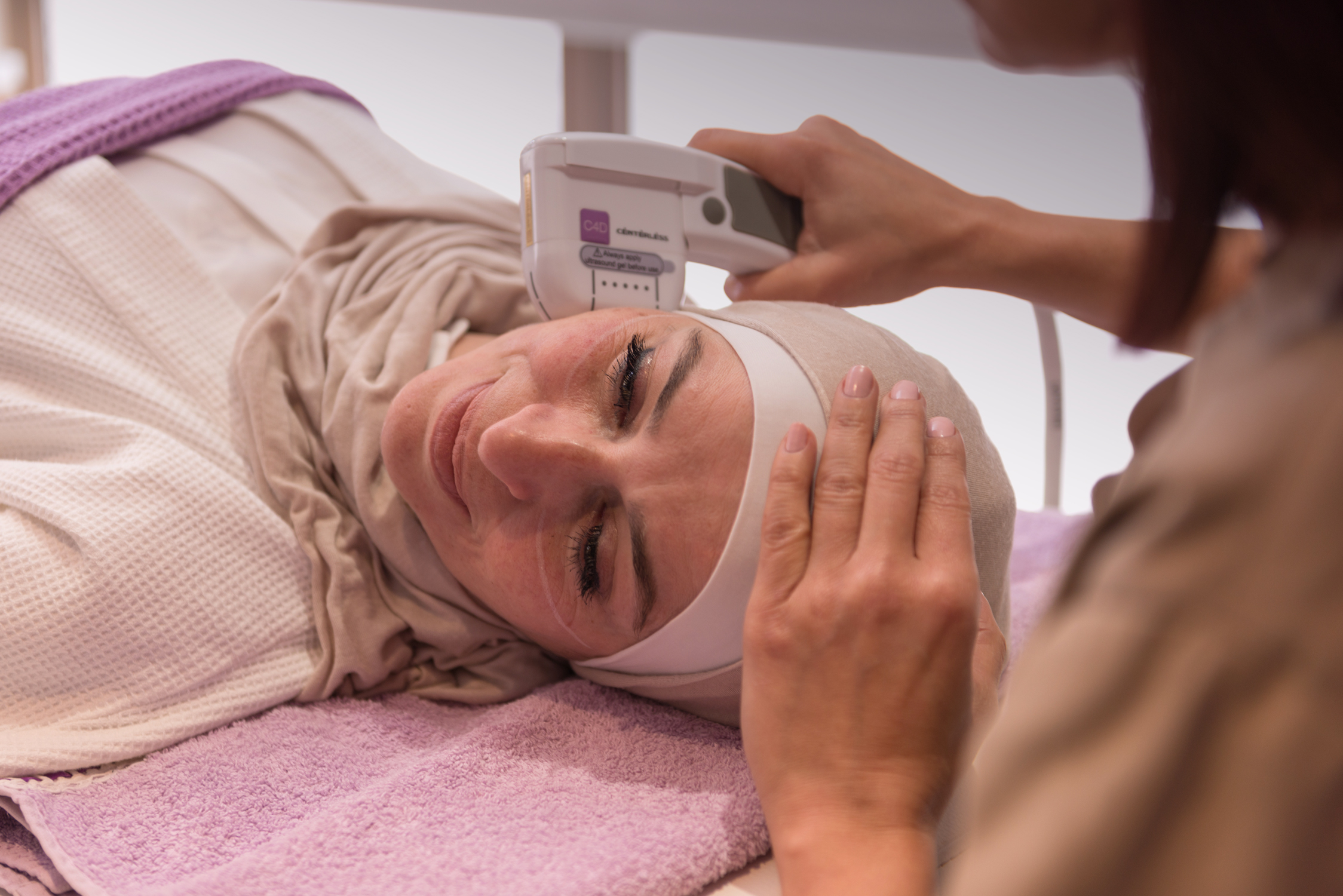 Can HIFU Treat Skin Laxity Without Surgery in Dubai?