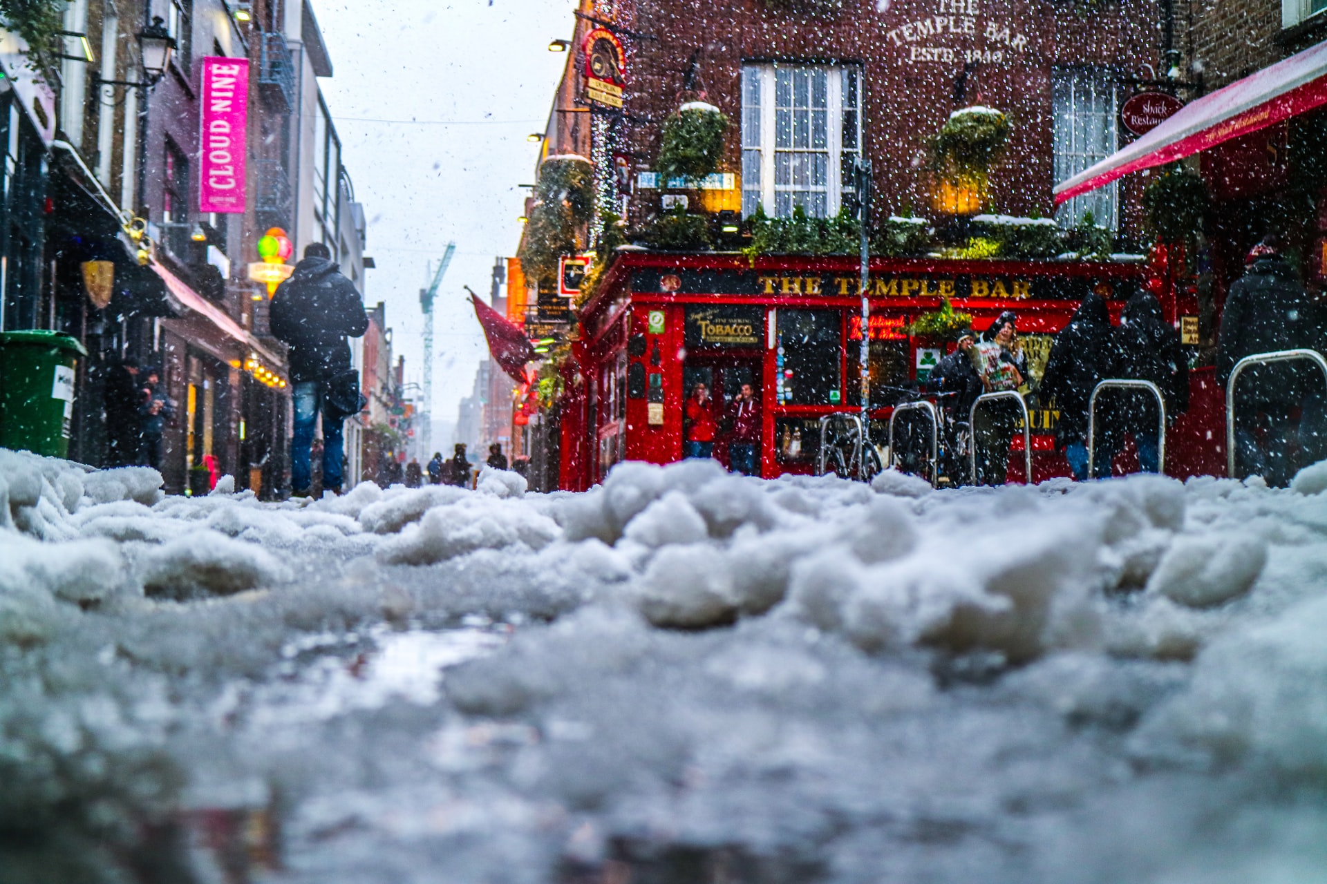 Christmas in Dublin on a Budget: 11 Cheap Things to Do