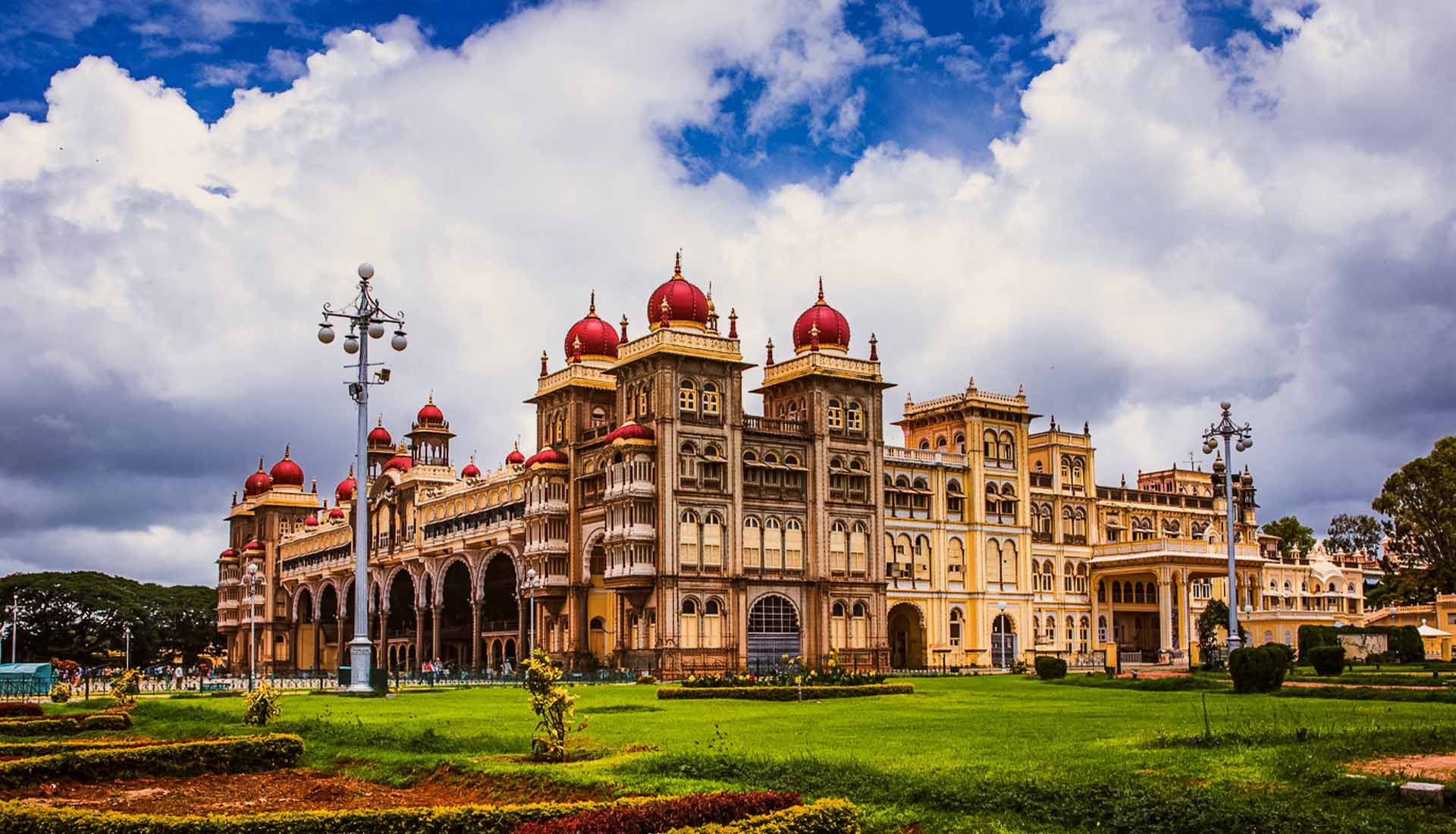 Exploring Mysore: Your Ultimate Guide to Mysore Tour Packages