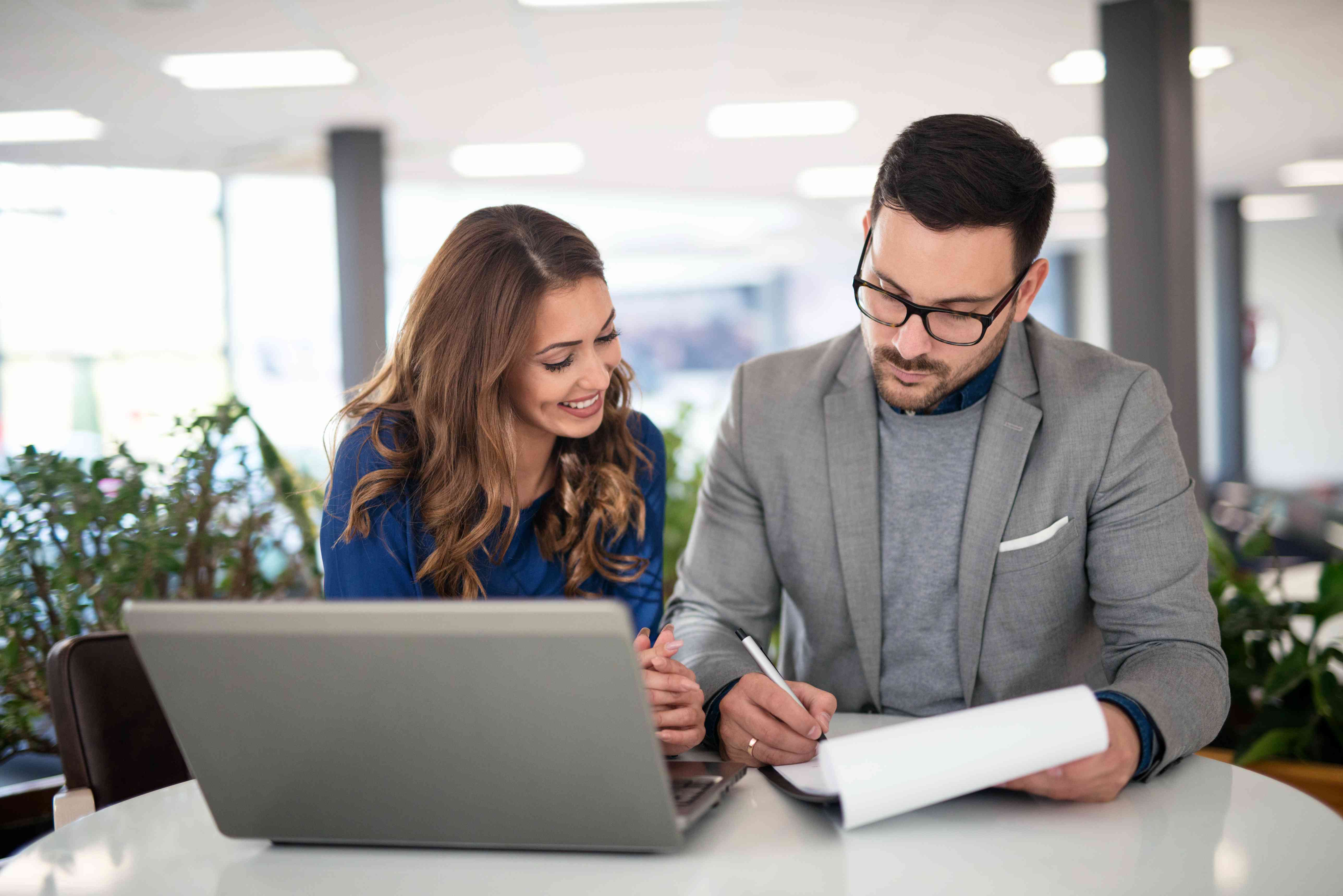 How Study Abroad Consultants Hyderabad Help with Scholarships?
