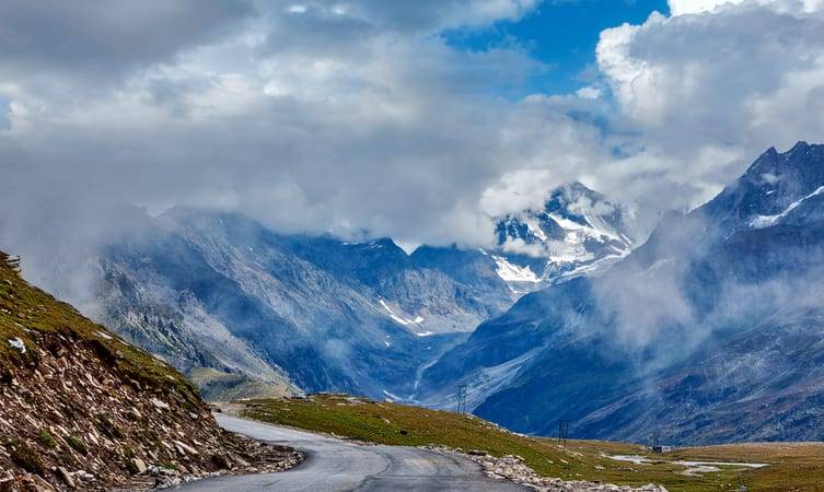 Rohtang Pass Temperature: Guide for whole year