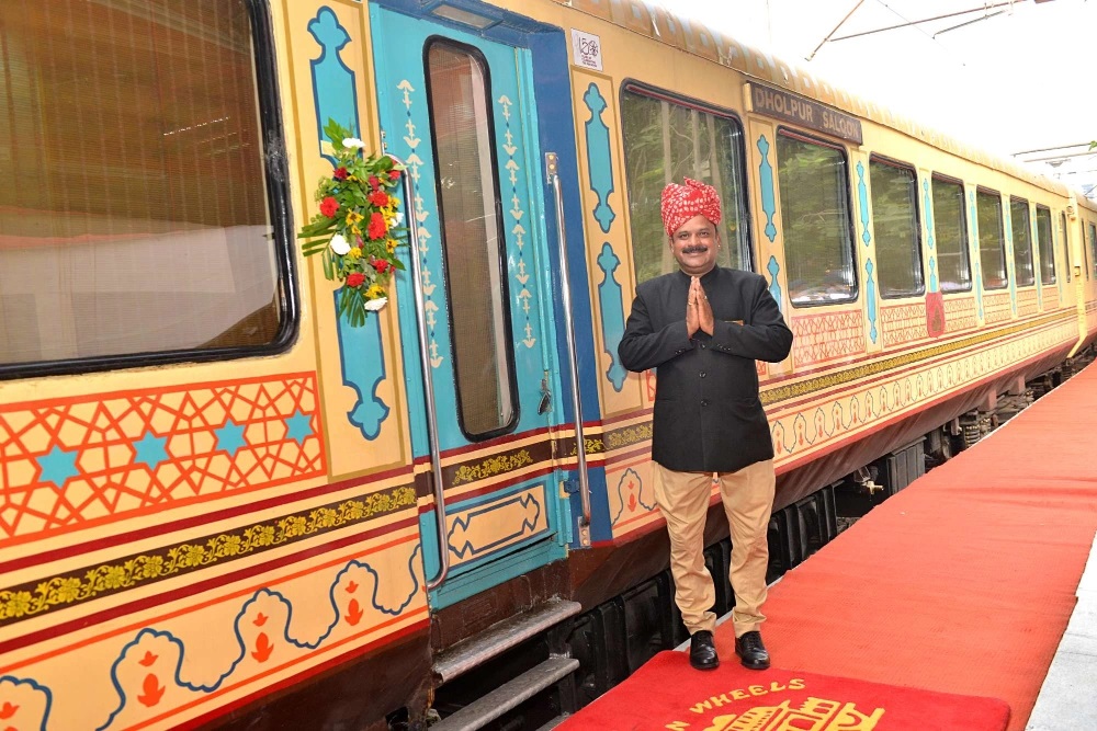 Palace on Wheels Package: Experience Royalty on Tracks