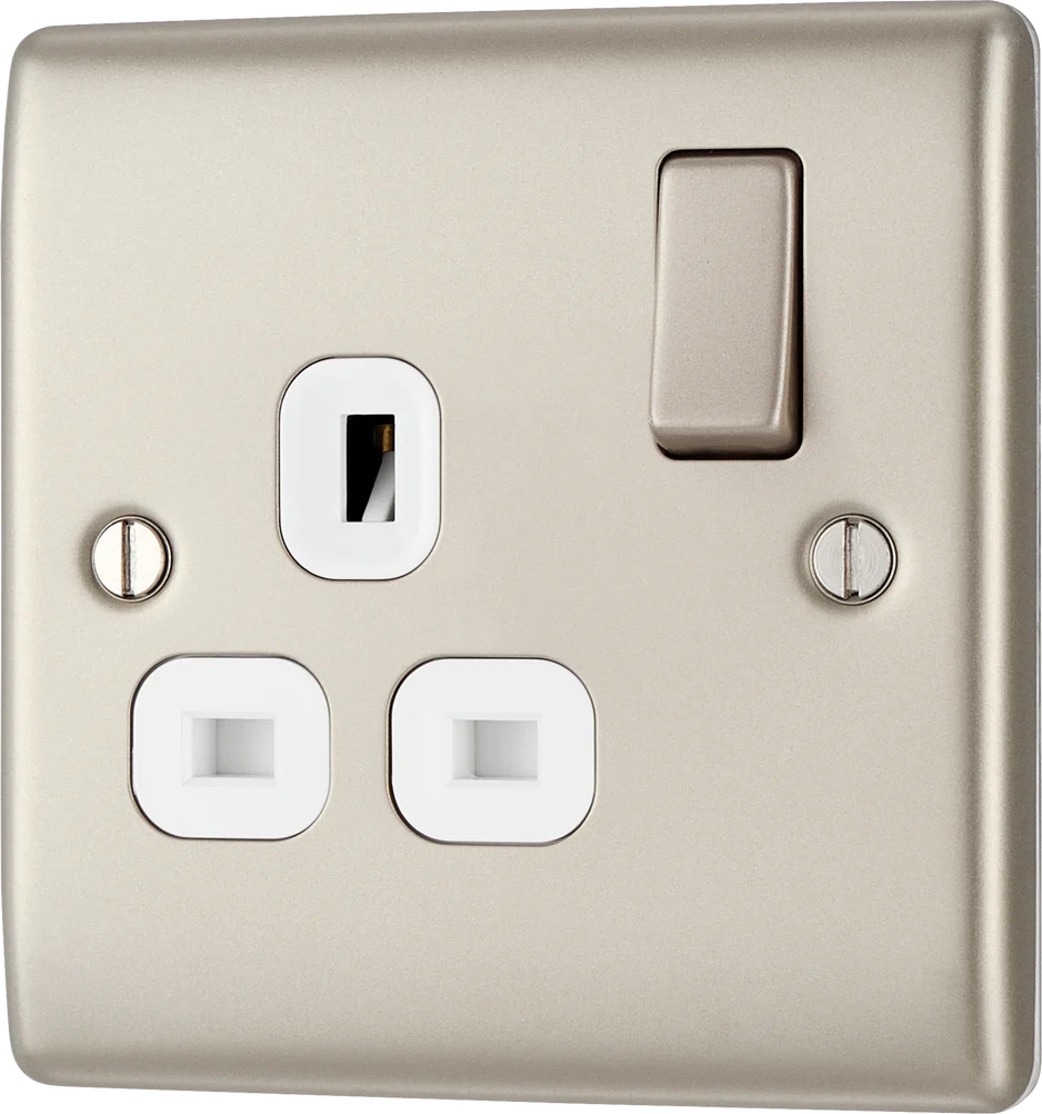 BG Nexus Metal Pearl Nickel: A Blend of Subtle Elegance and Modern Functionality