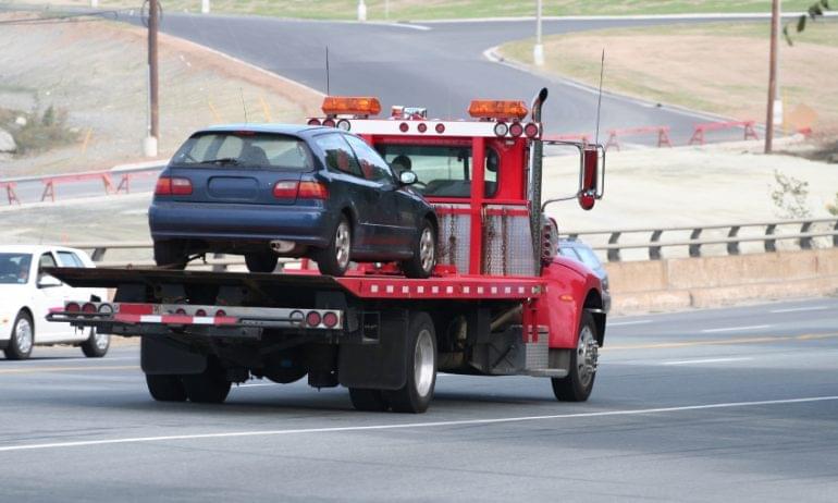 How Can You Avoid Scams and Frauds in Towing Services?