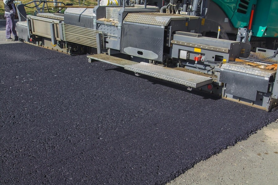 Asphalt Manufacturing Plant Setup Report, Machinery, Cost Analysis and Raw Material Requirements