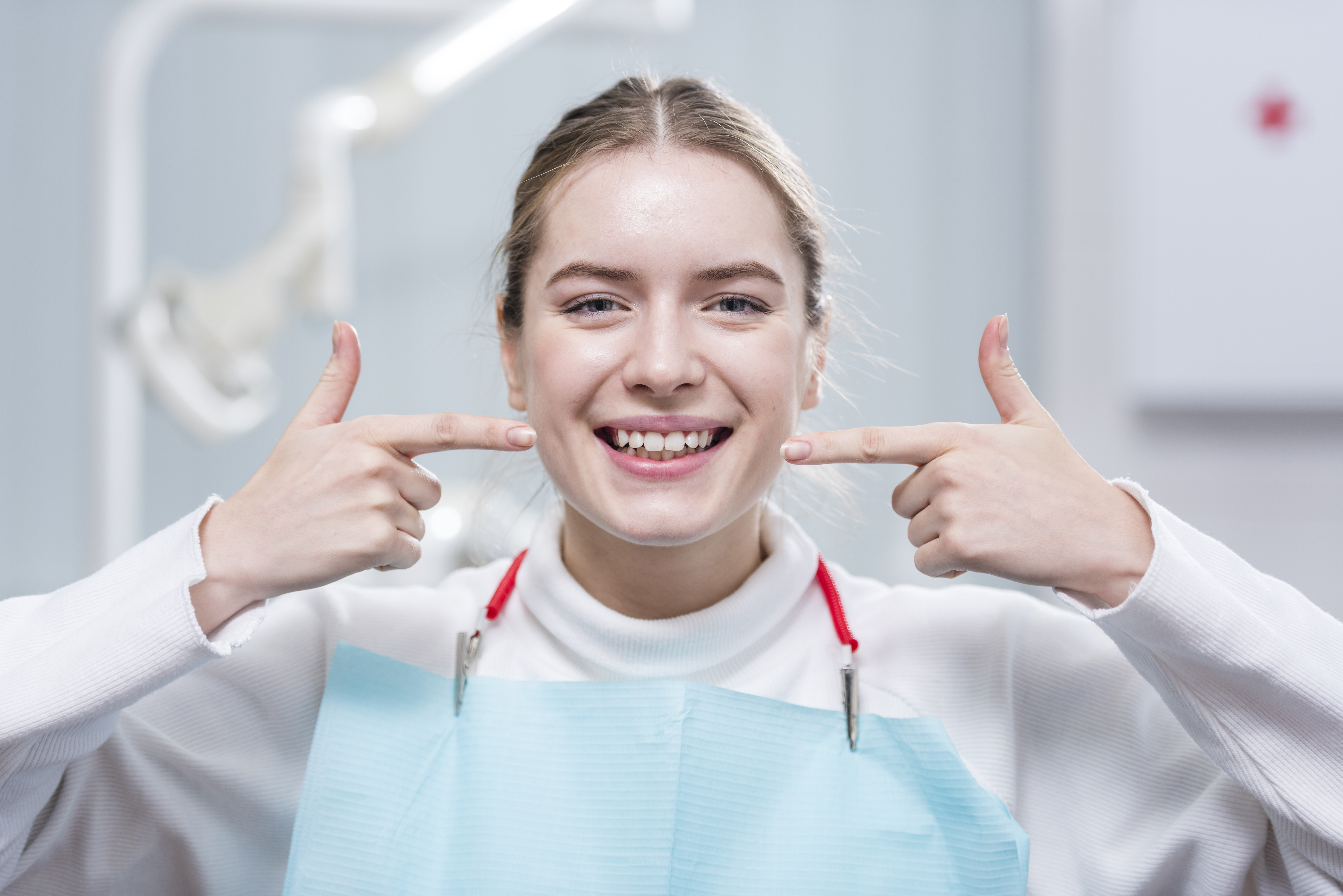 Life After Braces in Abu Dhabi: Retainers, Care Tips, and Long-Term Results.
