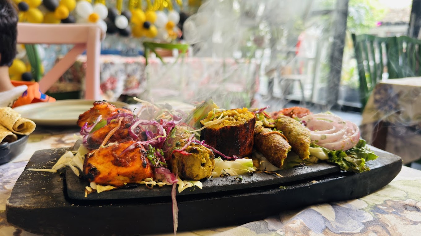 Discover the Best Restaurants in Meerut: Meera's Bistro Amoroso Cafe