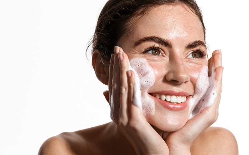 Youthful Radiance: Unlock the Secret to Anti-Aging Skin and Hair Care