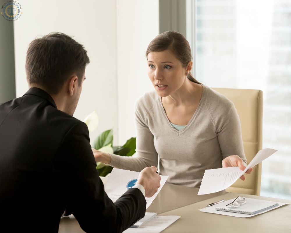 Why Hiring a Specialized Divorce Lawyer in Delhi is Crucial