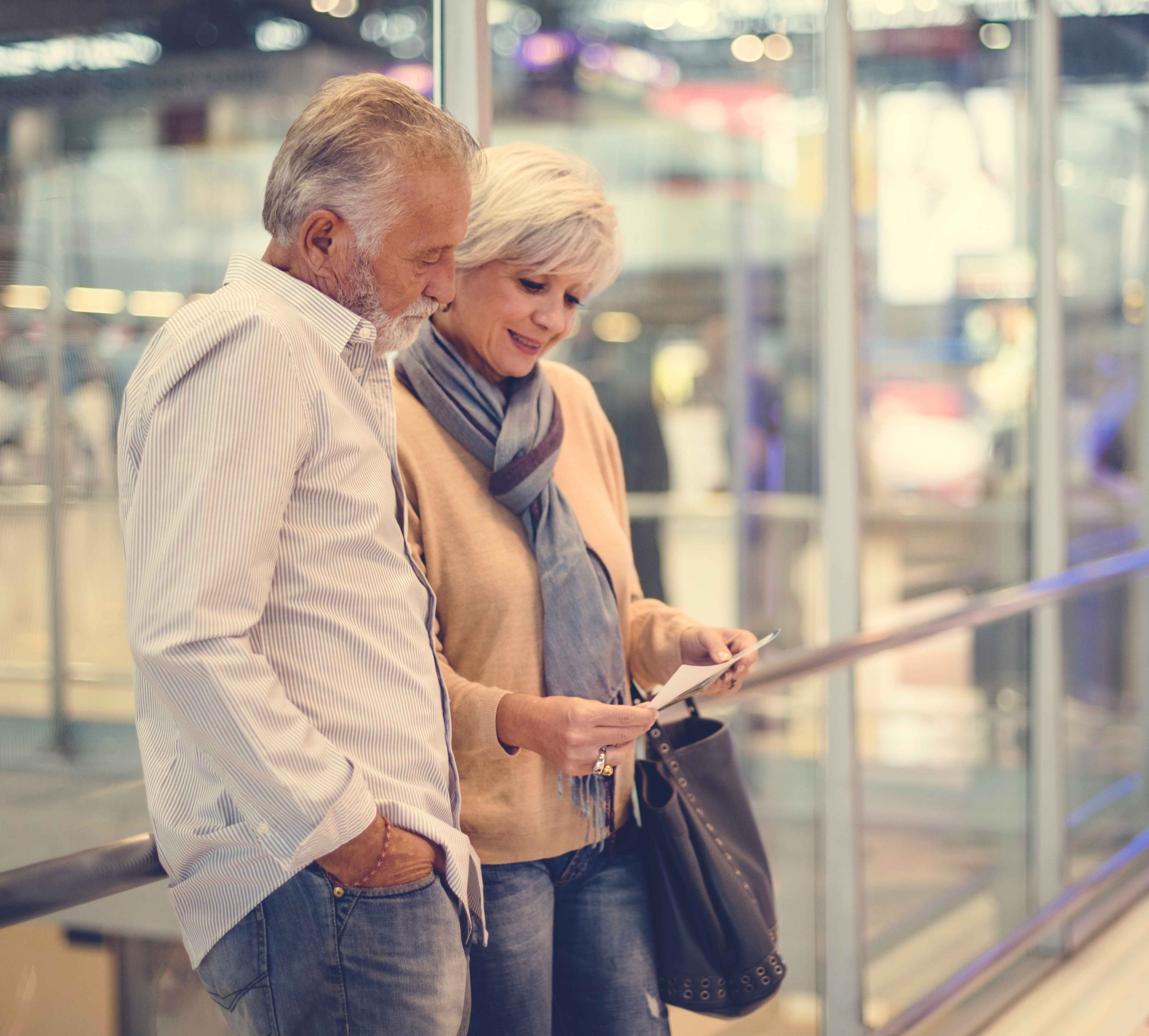 Does Alaska Airlines Offer a Senior Discount On Flights?