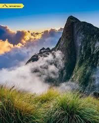 Kolukkumalai Peak: A Journey to Mesmerizing Sunrises and Breathtaking Views