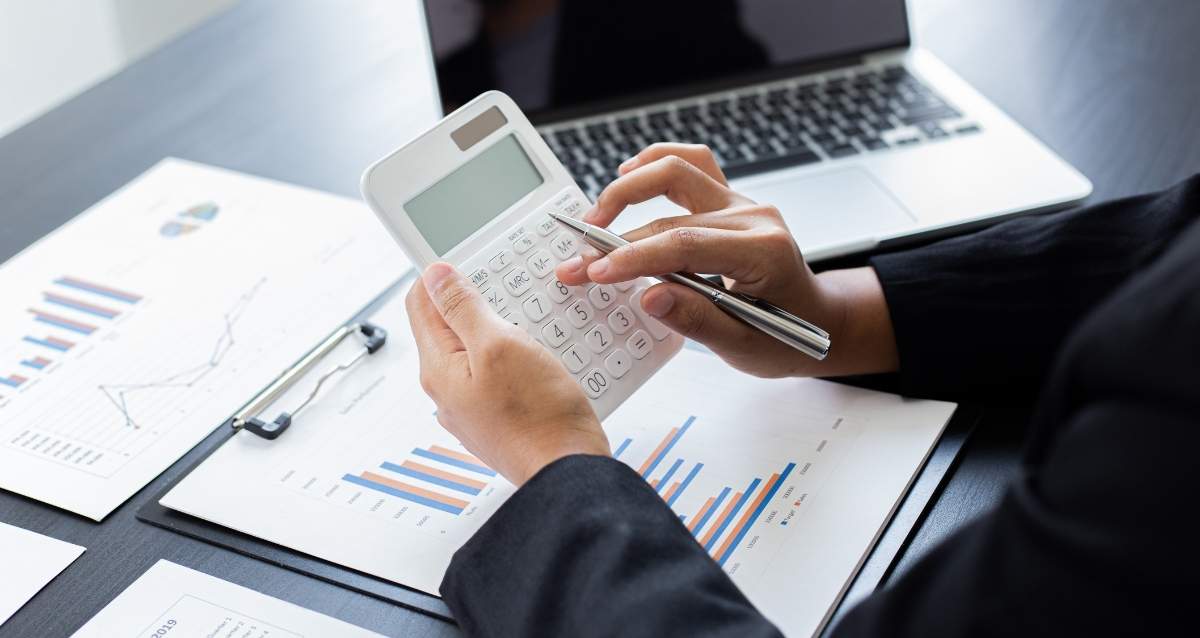 Tax Agency for Corporate Tax in UAE | Flyingcolour