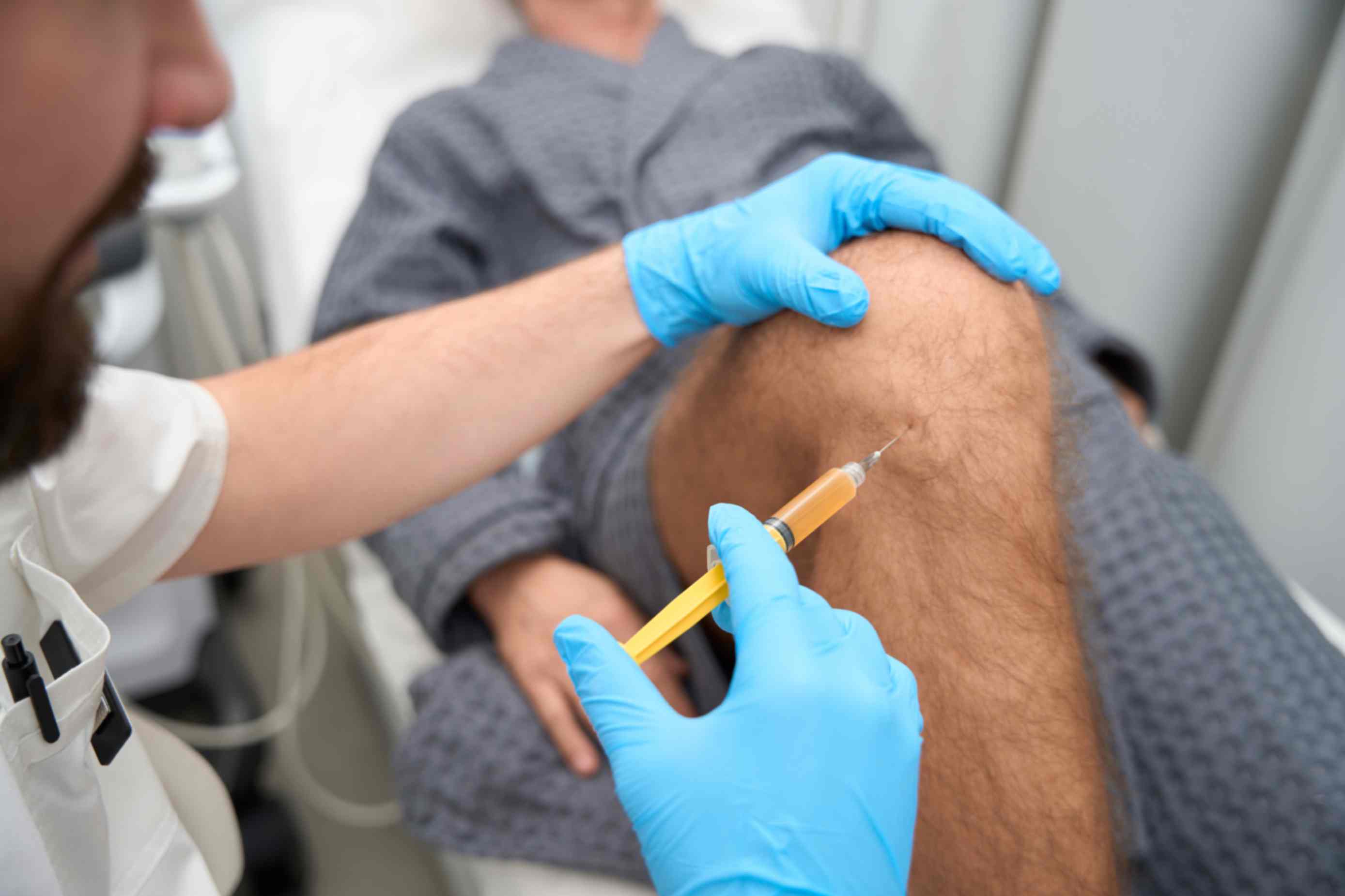 Top 10 Benefits of Stem Cell Treatment for Knee Pain