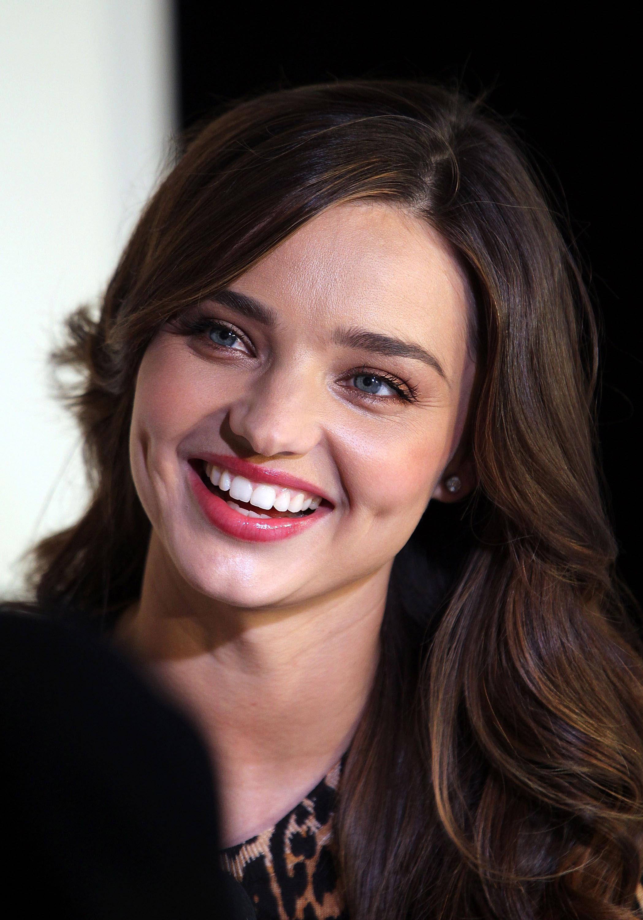 How Do Surgeons Perform Dimple Creation Surgery for Natural Results?