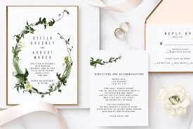 Should Wedding Invitations Be Mailed or Emailed?
