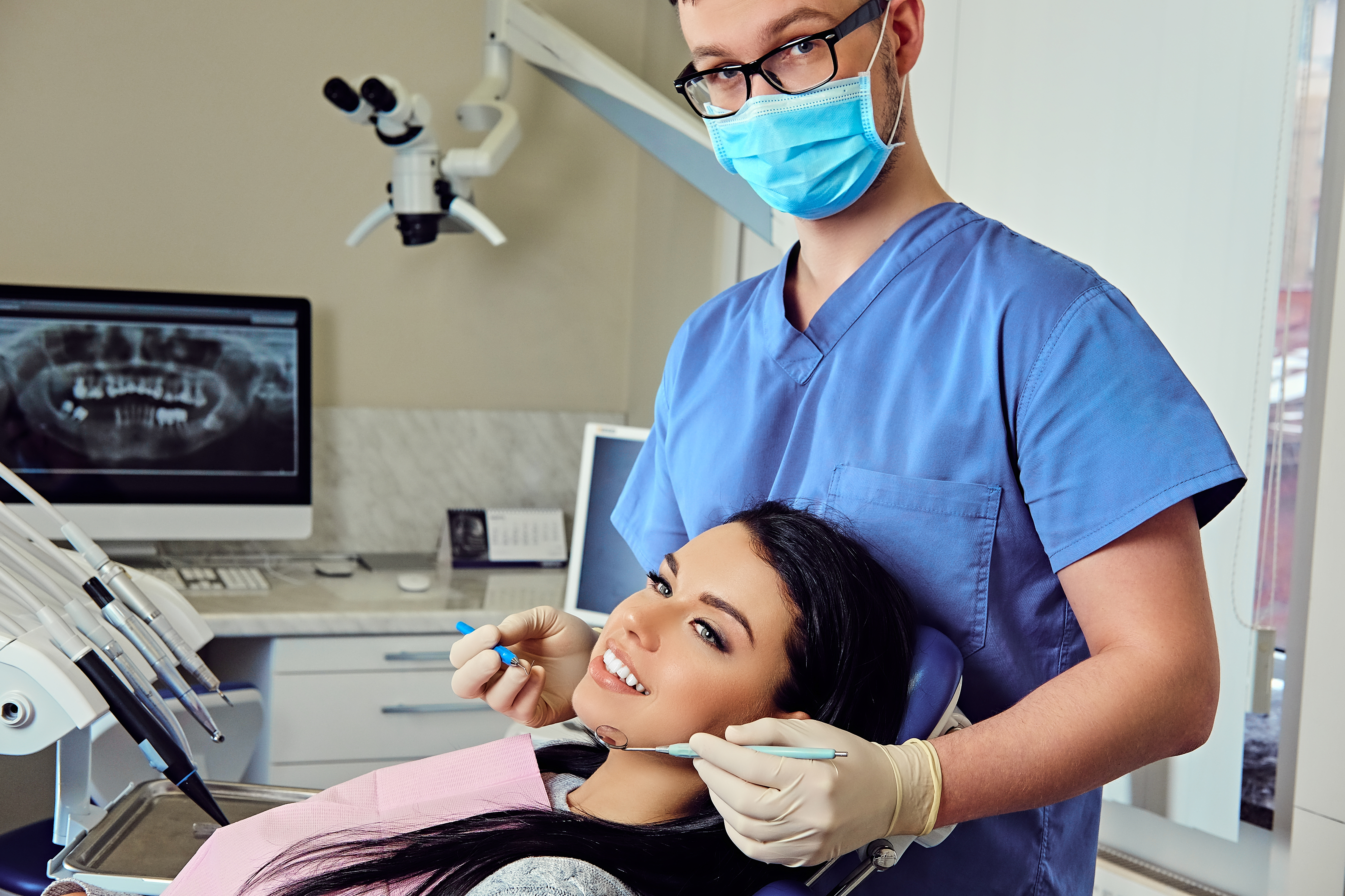 Experience Pain-Free Dentistry with the Best Dentist in Wimbledon