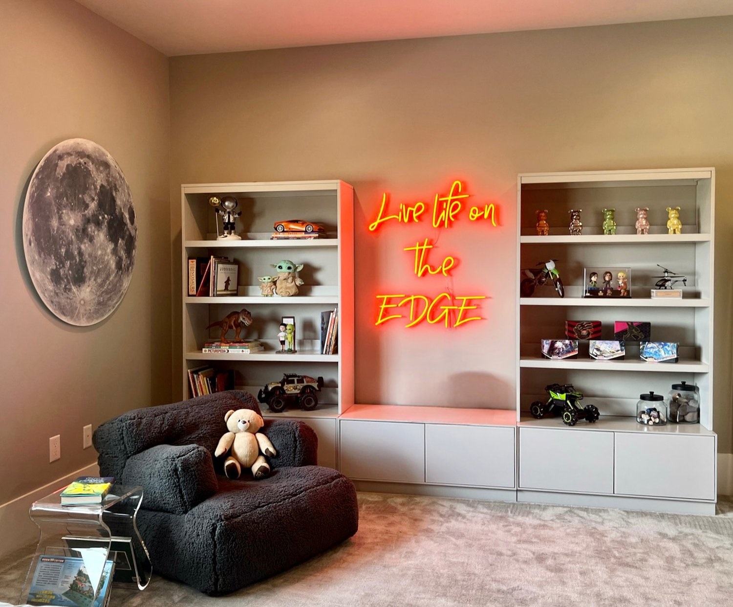 The Role of a Professional Photographer in Home Staging