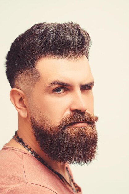How to reduce the Risks of Getting a Beard Hair Transplant?