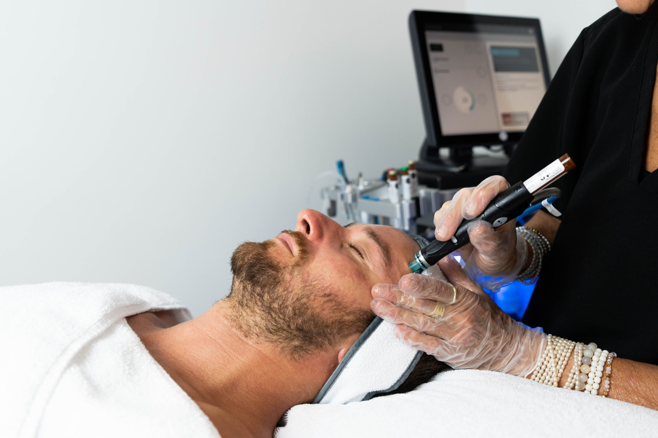 HydraFacial: The Quick Glow-Up Your Skin Needs