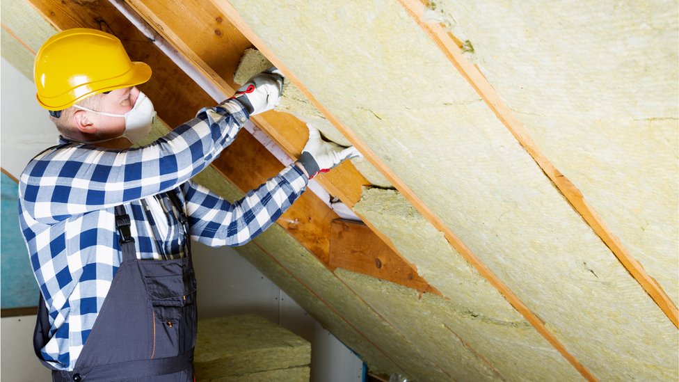 Government Loft Insulation Grants: Saving Money and Energy in the UK