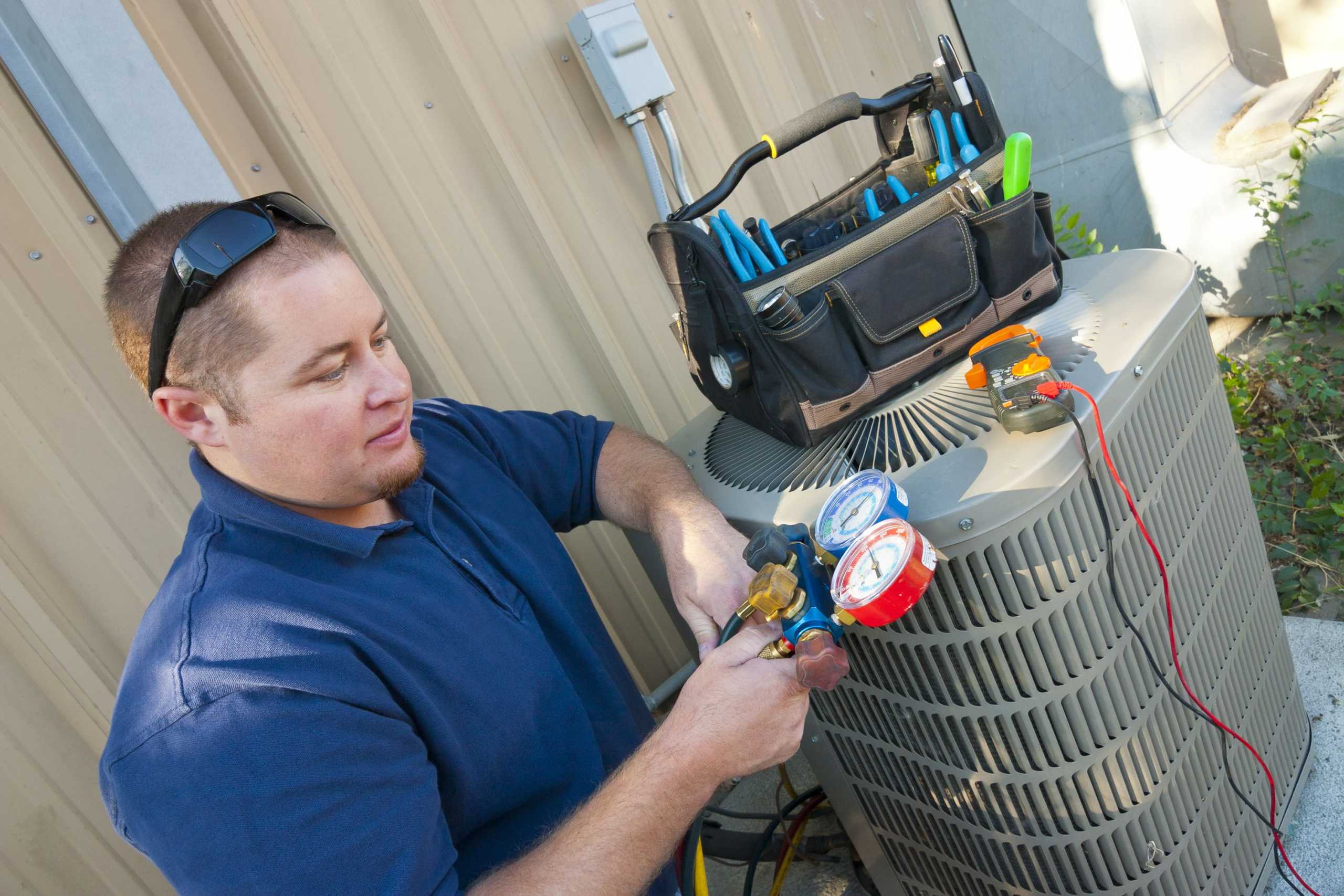 What Should Homeowners Know Before Hiring An HVAC Expert?