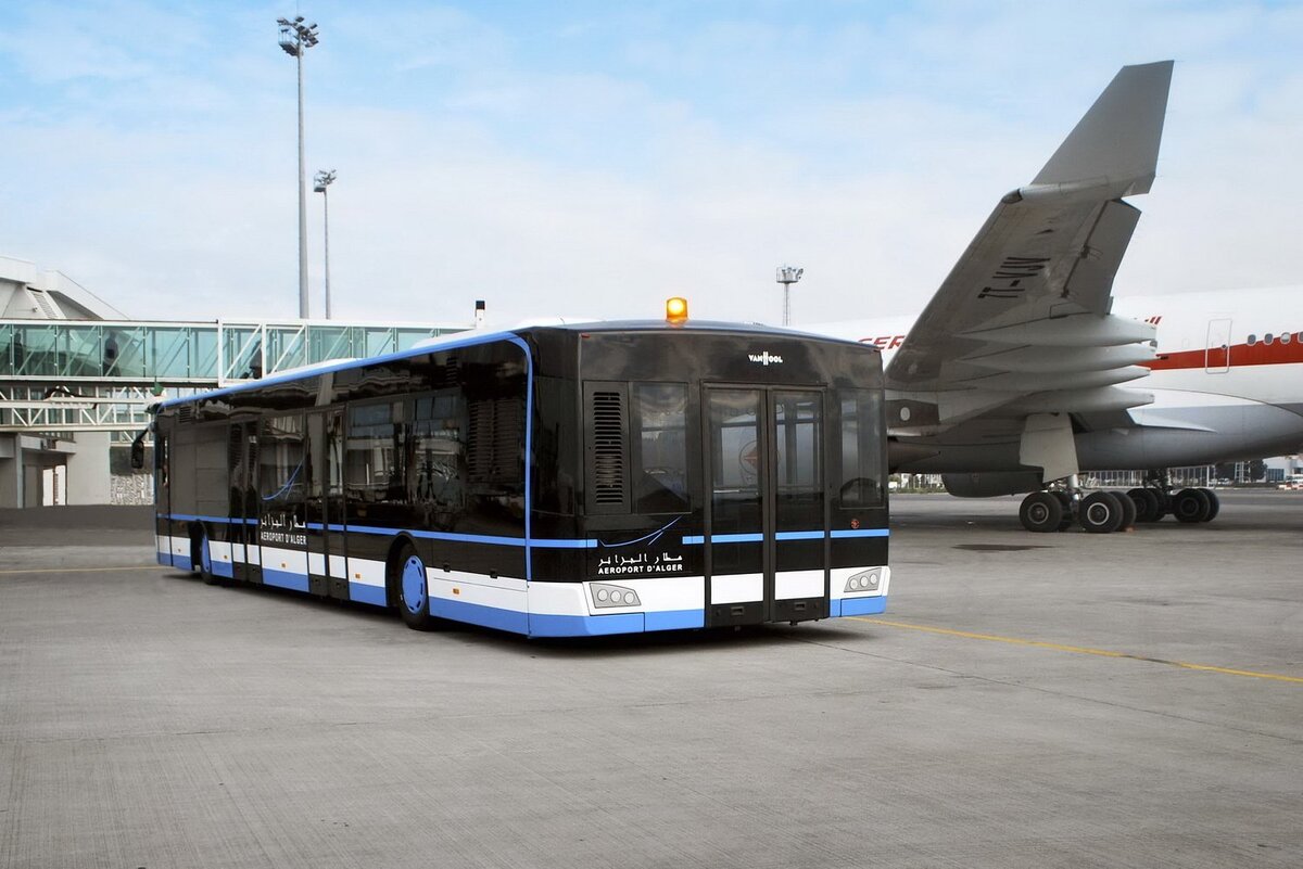 How to Choose the Right Seat for Optimal Comfort in an Airport Shuttle?