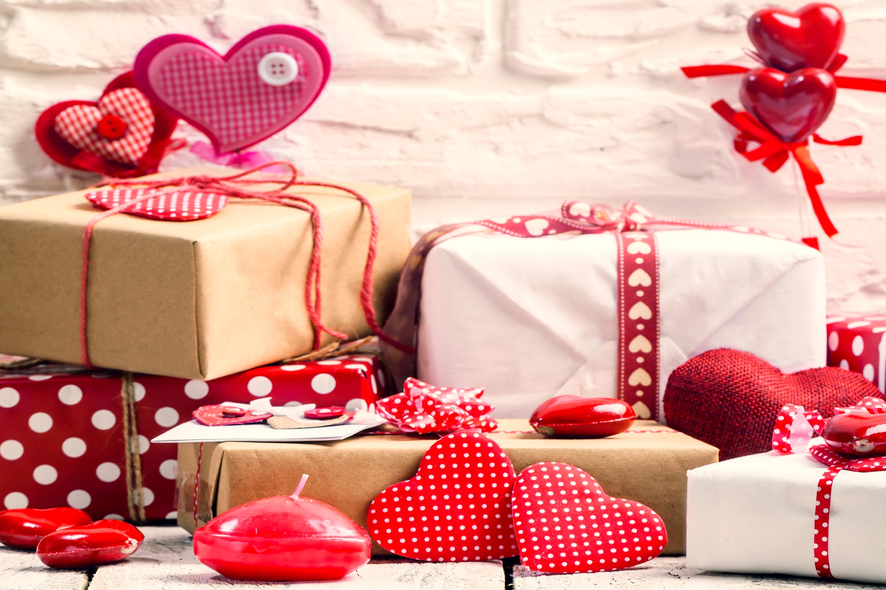 Best Valentine's Day Gifts for a Long-Distance Relationship