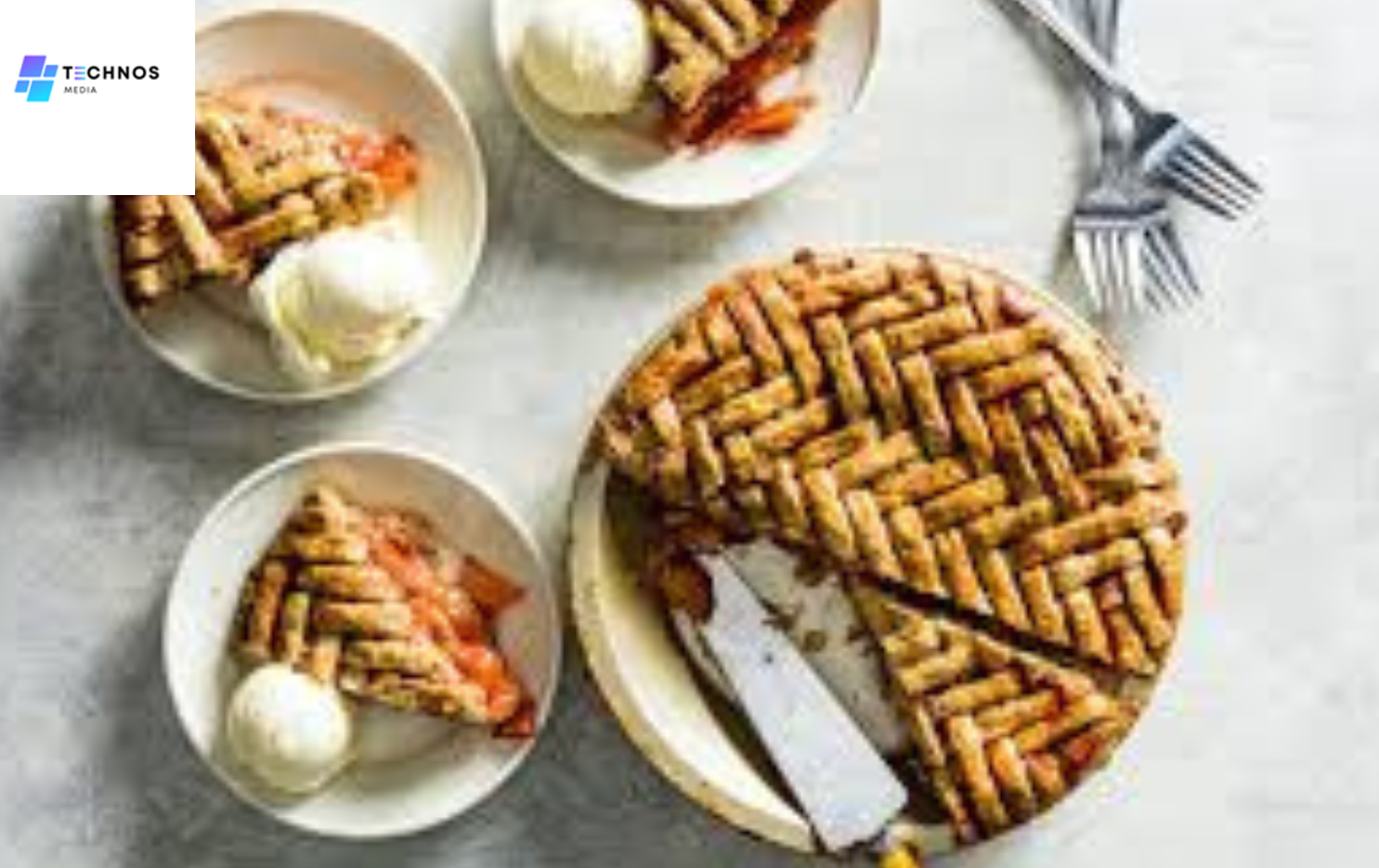 The Ultimate Guide to Holiday Pies: Flavors, Tips, and Pairings