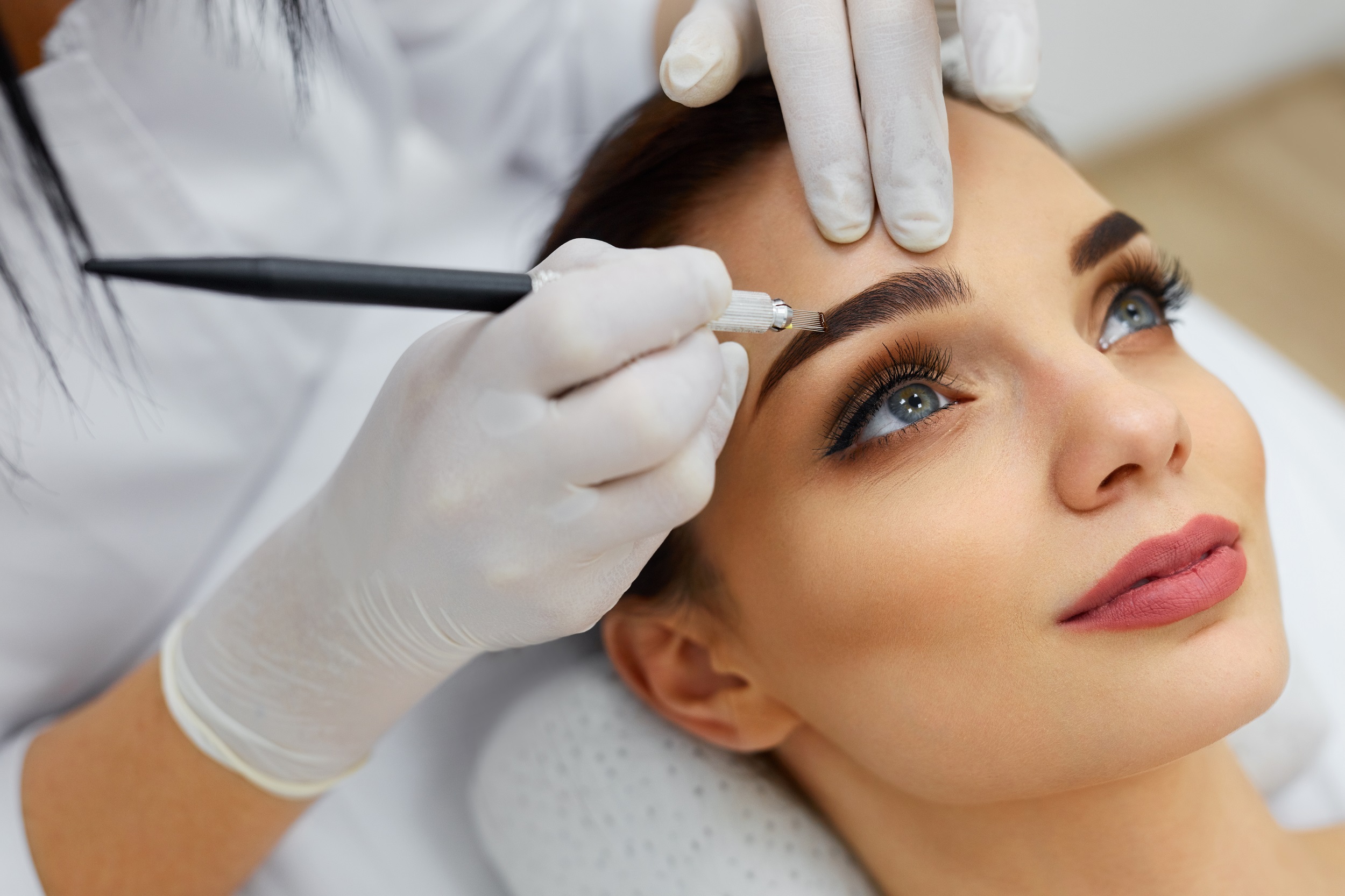 Why Eyebrow Microblading is a Time-Saving Process