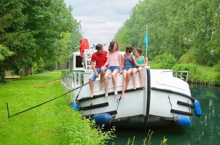 Kid-Friendly Boat Charter Experiences in Santa Eulalia