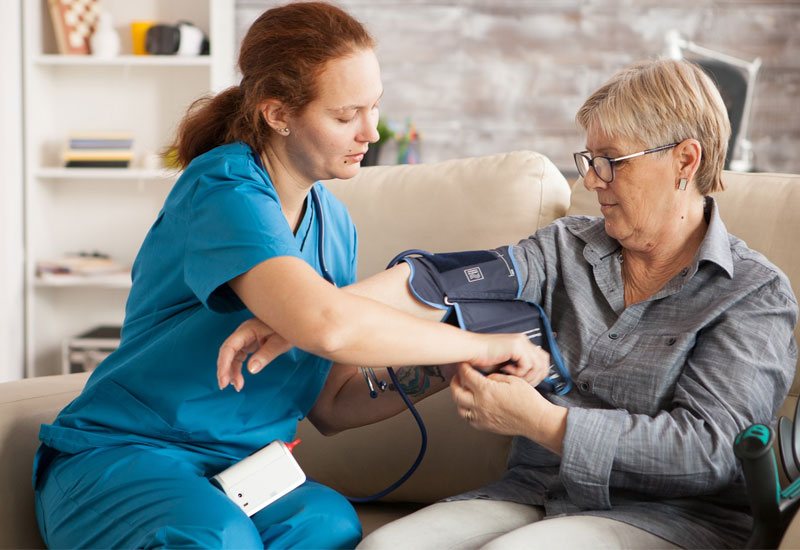 Compassionate Care at Home: Choosing the Best Nursing Services for Your Loved Ones