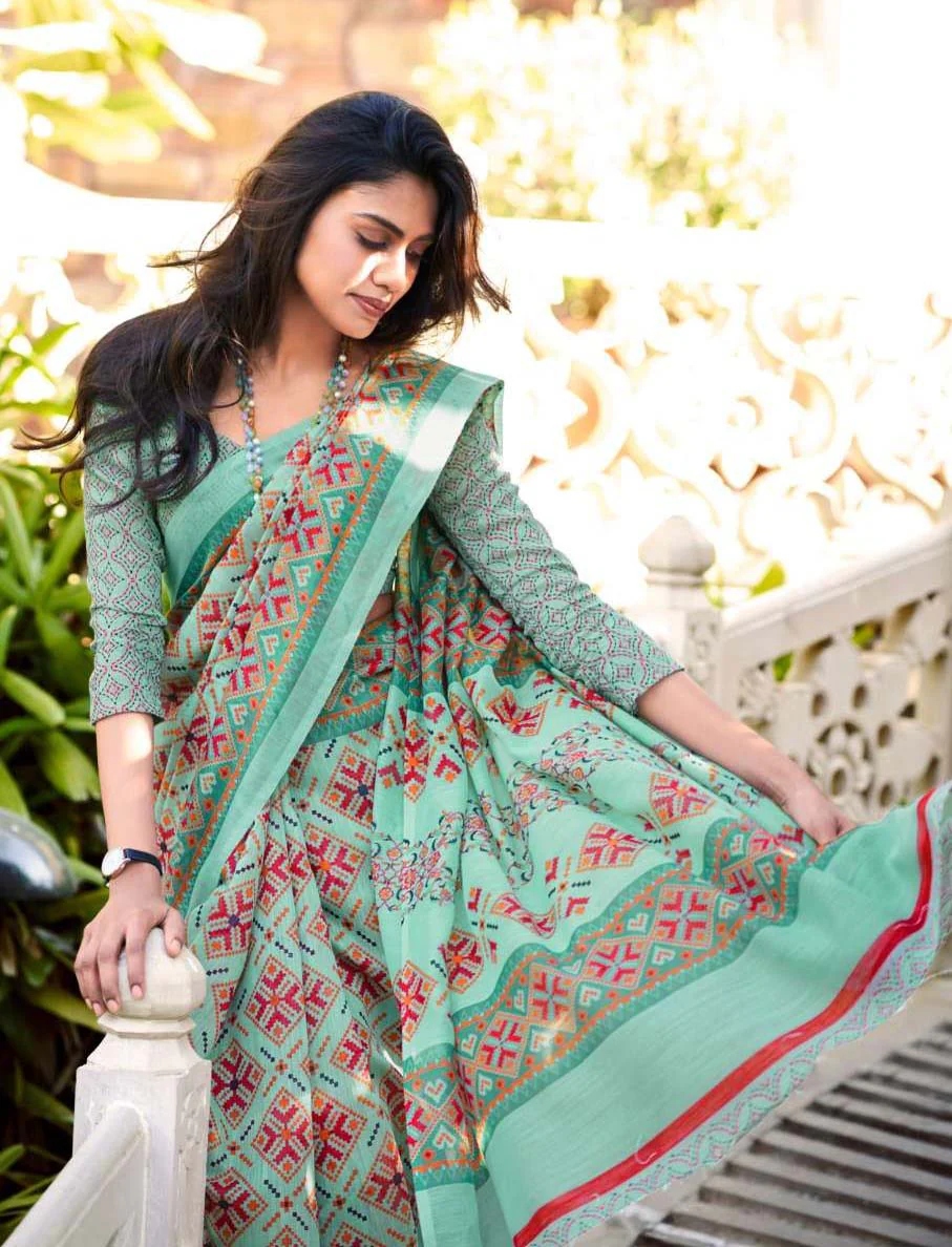 How to Choose the Perfect Daily Use Sarees for Your Body Type