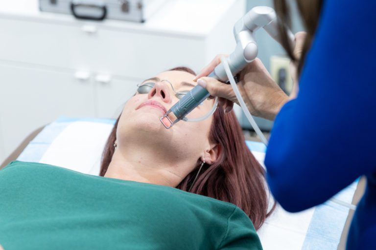How Fractional CO2 Laser Treats Skin Texture and Tone