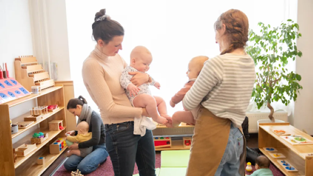 Newborn Care Specialist Services: Helping Parents with Infant Care!