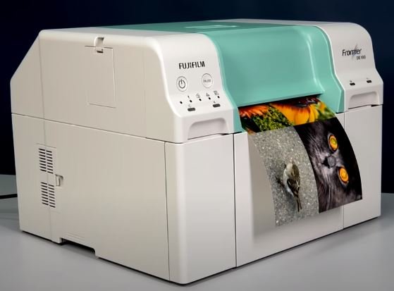 Seiko Epson Corporation's Role in Shaping the Drylab Photo Printing Market