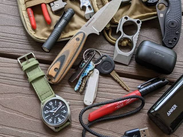 Top 10 Stylish Lanyard Keychains for Everyday Use