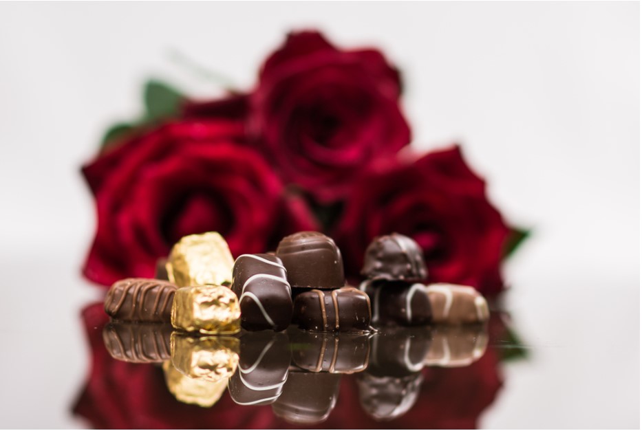 Creative Ways to Present Valentine Flowers and Chocolates