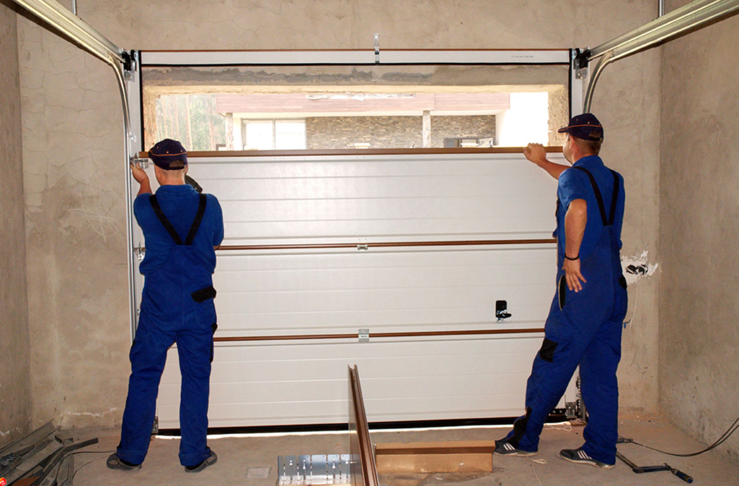 How Does Automatic Garage Door Installation Improve Home Security?