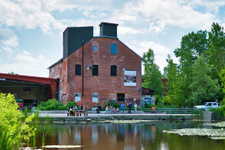 Best 12 Wedding Destinations in Canada