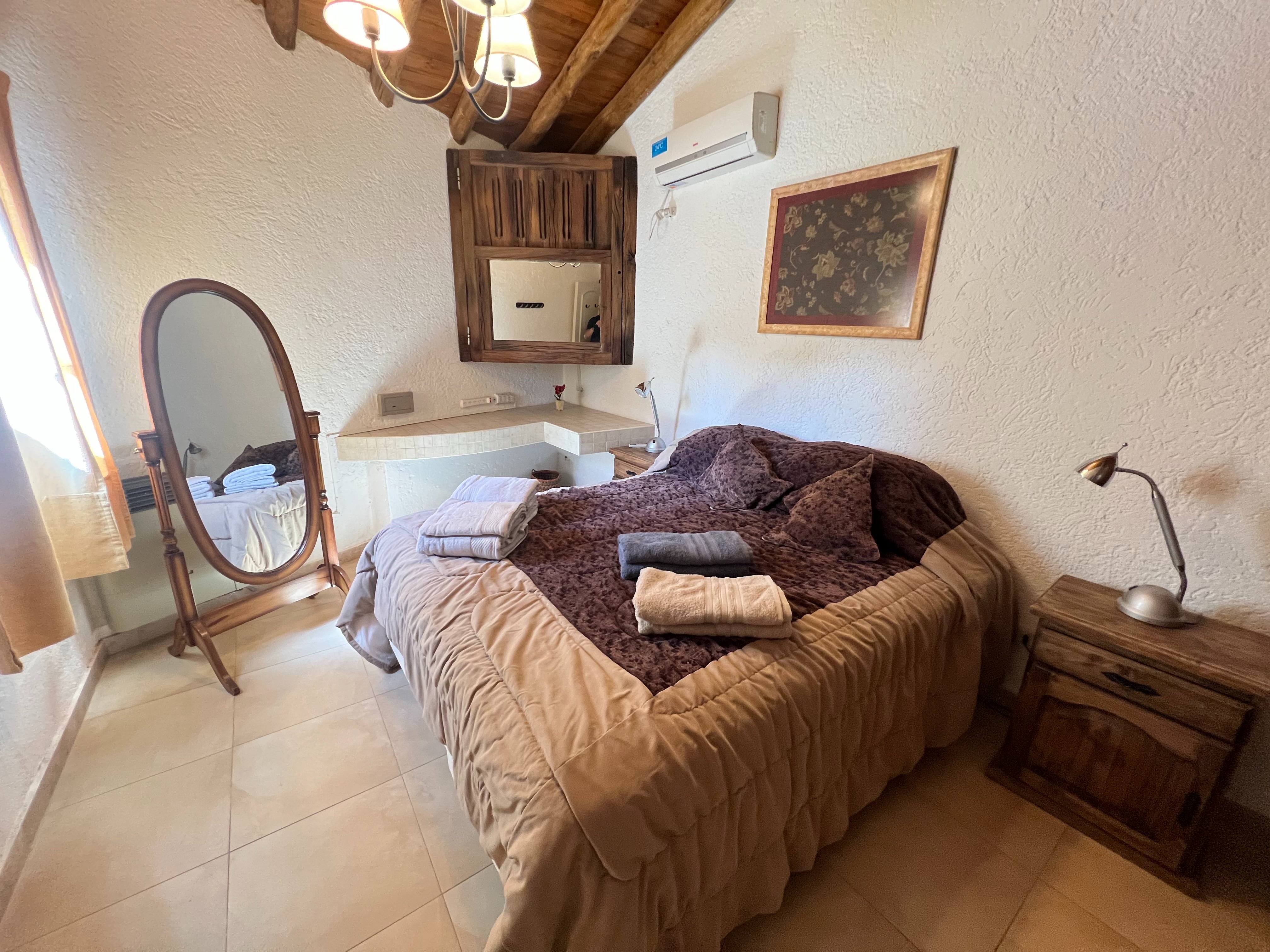 Find Your Ideal 3-Bed Flat to Rent at Quinta Mendoza!