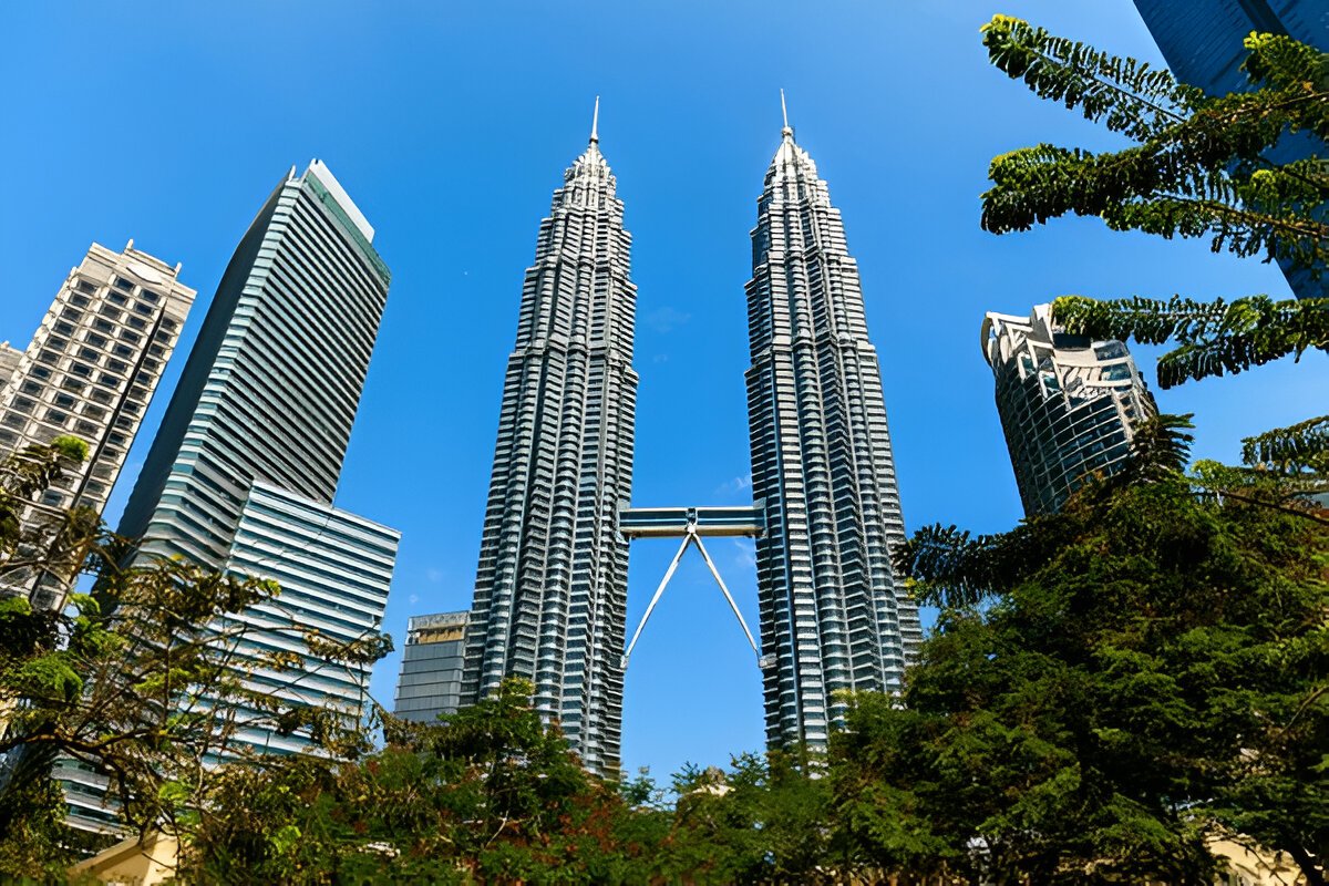 Top 10 Must-Visit Destinations in Malaysia for an Unforgettable Trip