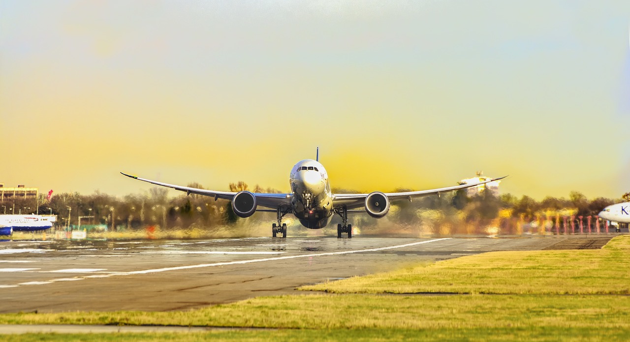 Singapore Airlines Hong Kong Office +1–888–839–0502