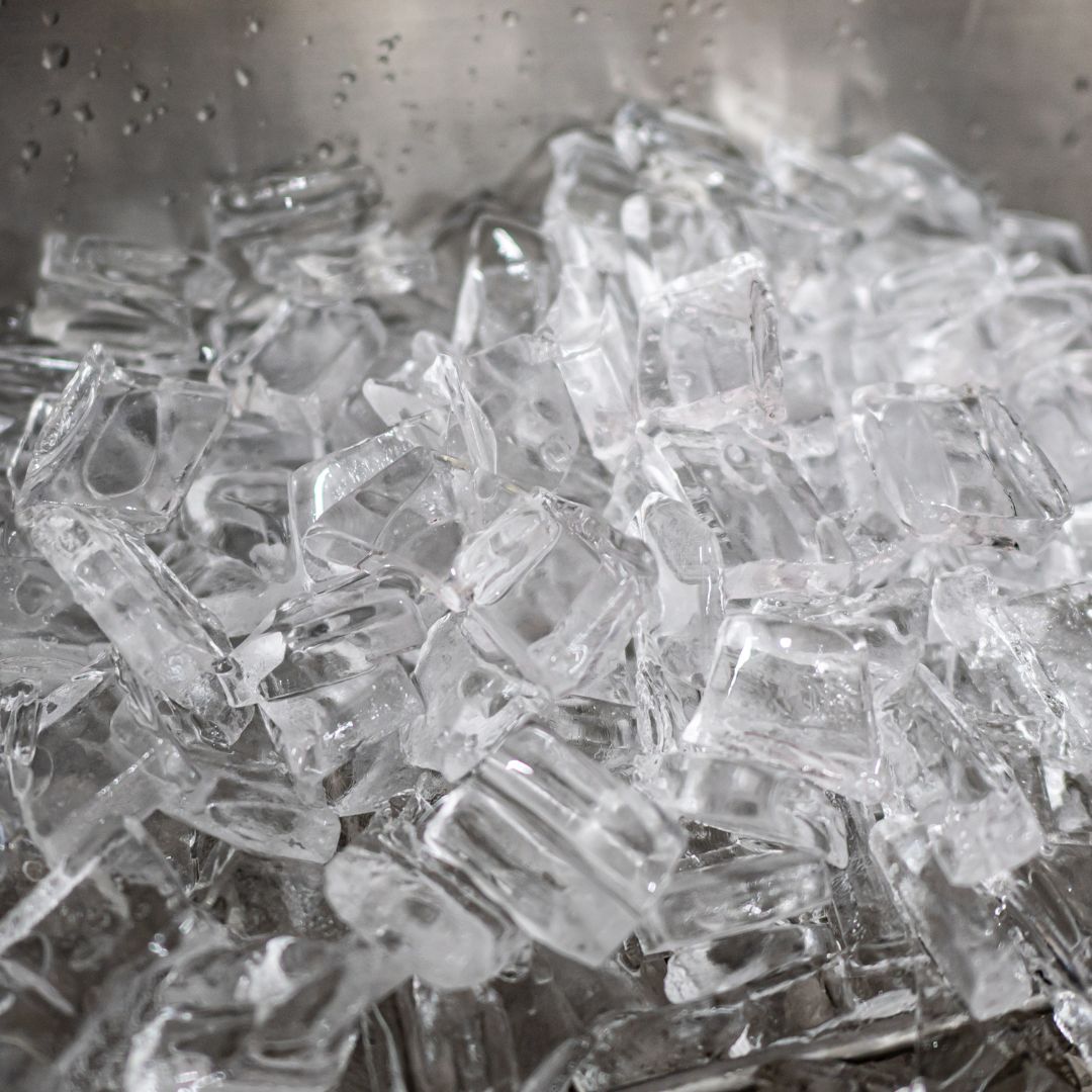 How Ice Type Affects Your Drinks: Comparing Hoshizaki’s Ice Options