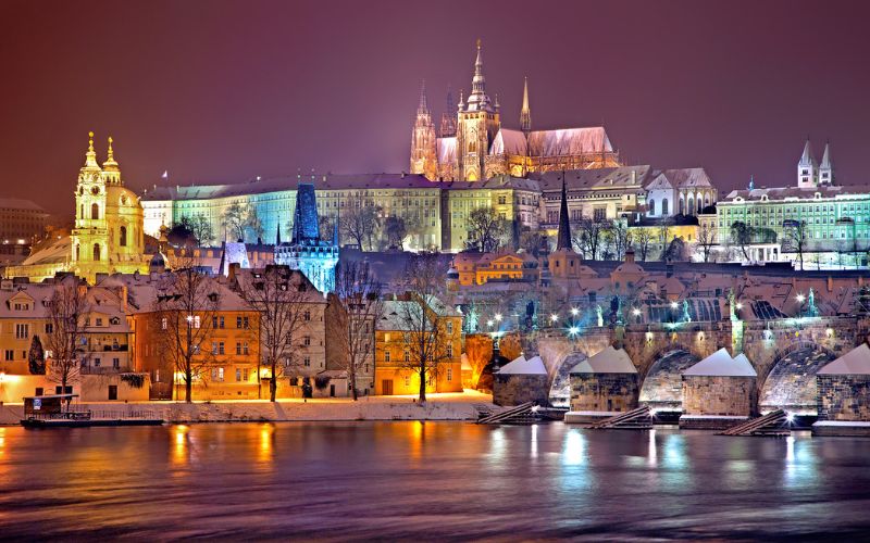 5 Must-See Attractions in Prague for First-Time Visitors