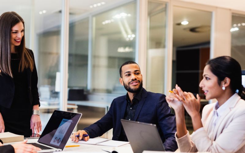 How can Saudi SMEs connect to the Fatoora Portal?