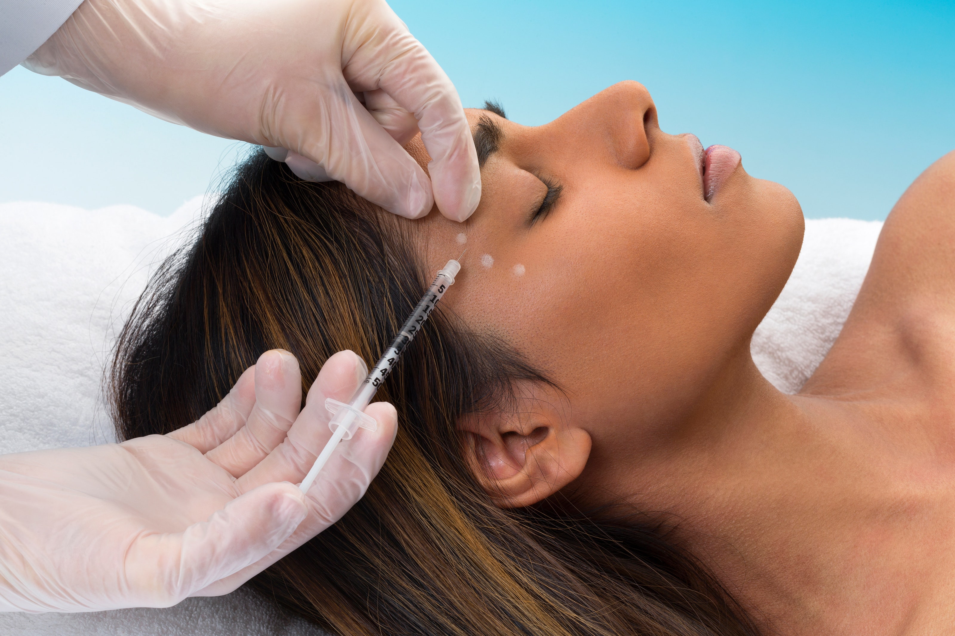 Looking Younger Has Never Been Easier: Botox in Dubai for Youthful Skin