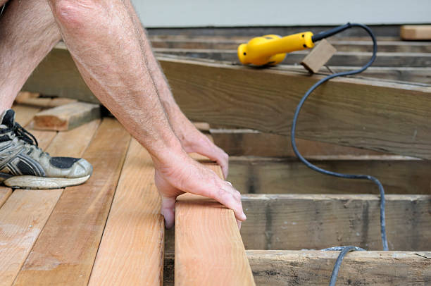Deck Builders vs. DIY: Why Professional Installation Makes All the Difference